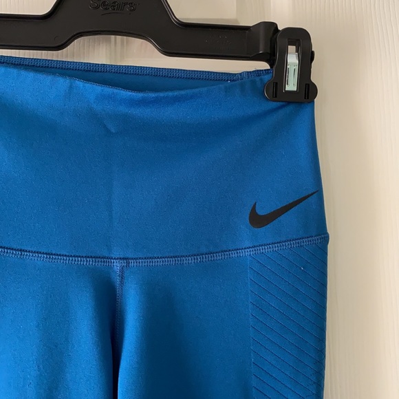 2 for $20 Blue Nike leggings - Picture 2 of 4